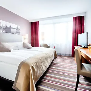 Hotel Leonardo